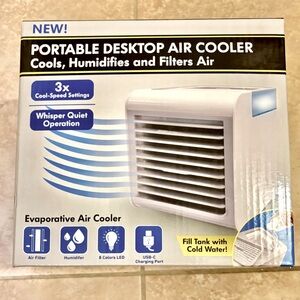 🆕 NWT Portable Desktop Air Cooler, brand new in packaging, white.